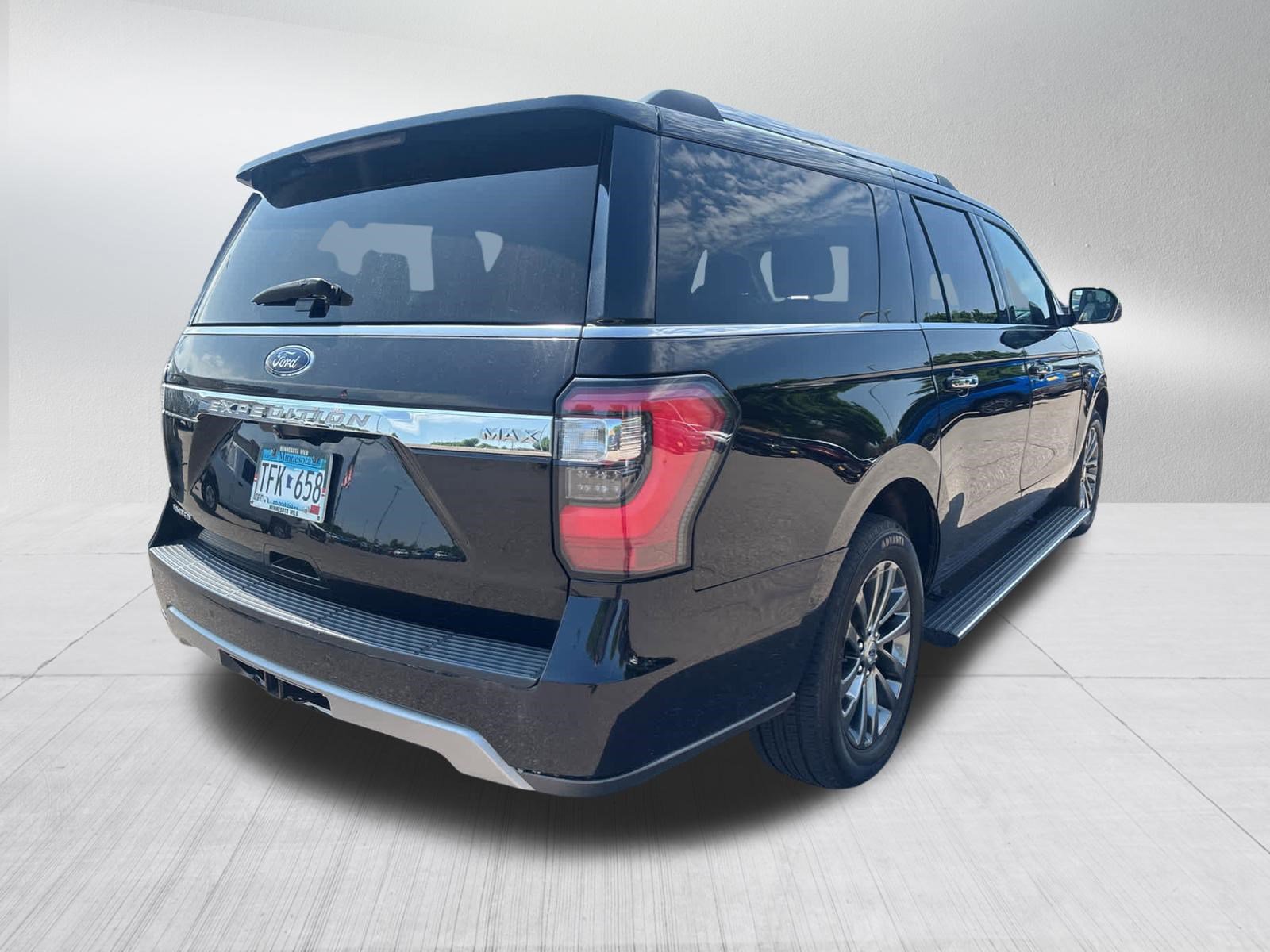 Used 2020 Ford Expedition Max Limited AWD/4WD image 3