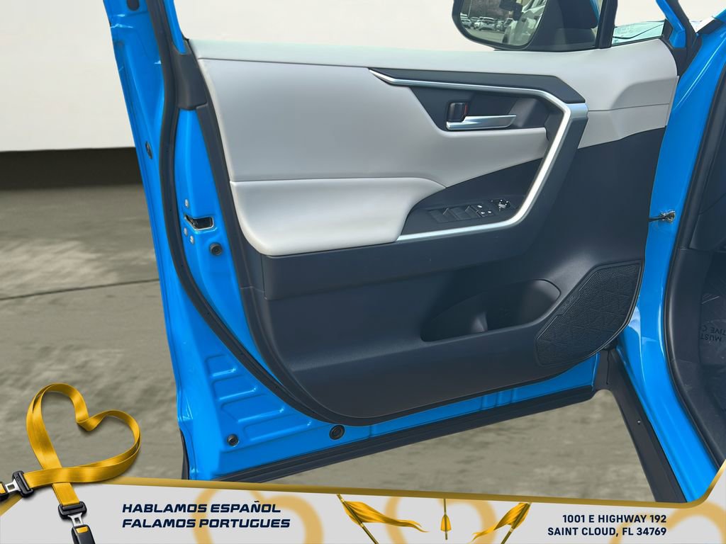 Used 2019 Toyota RAV4 XLE image 12