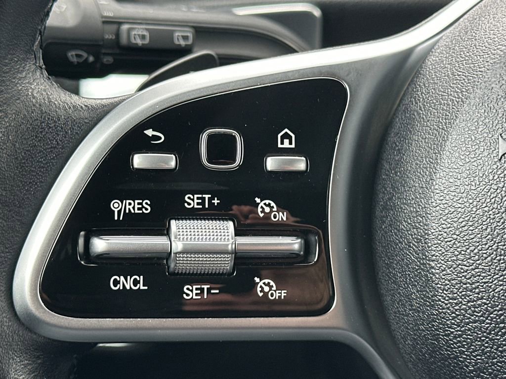 Used 2021 Mercedes-Benz GLB 250 4MATIC image 20