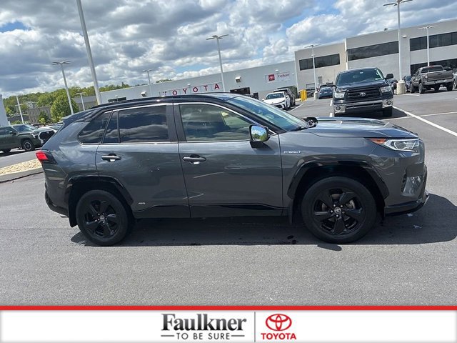 Used 2020 Toyota RAV4 XSE w/ All Weather Liner Package AWD/4WD image 4