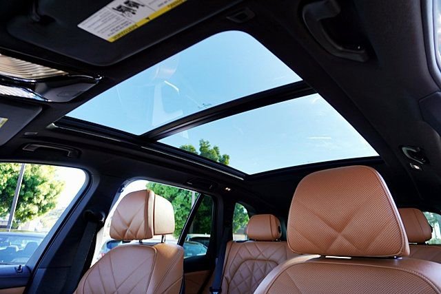 Used 2026 BMW X5 sDrive40i image 17