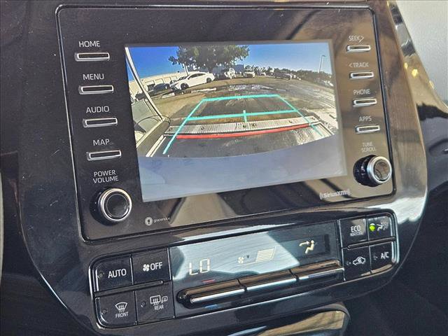 Used 2022 Toyota Prius LE image 9