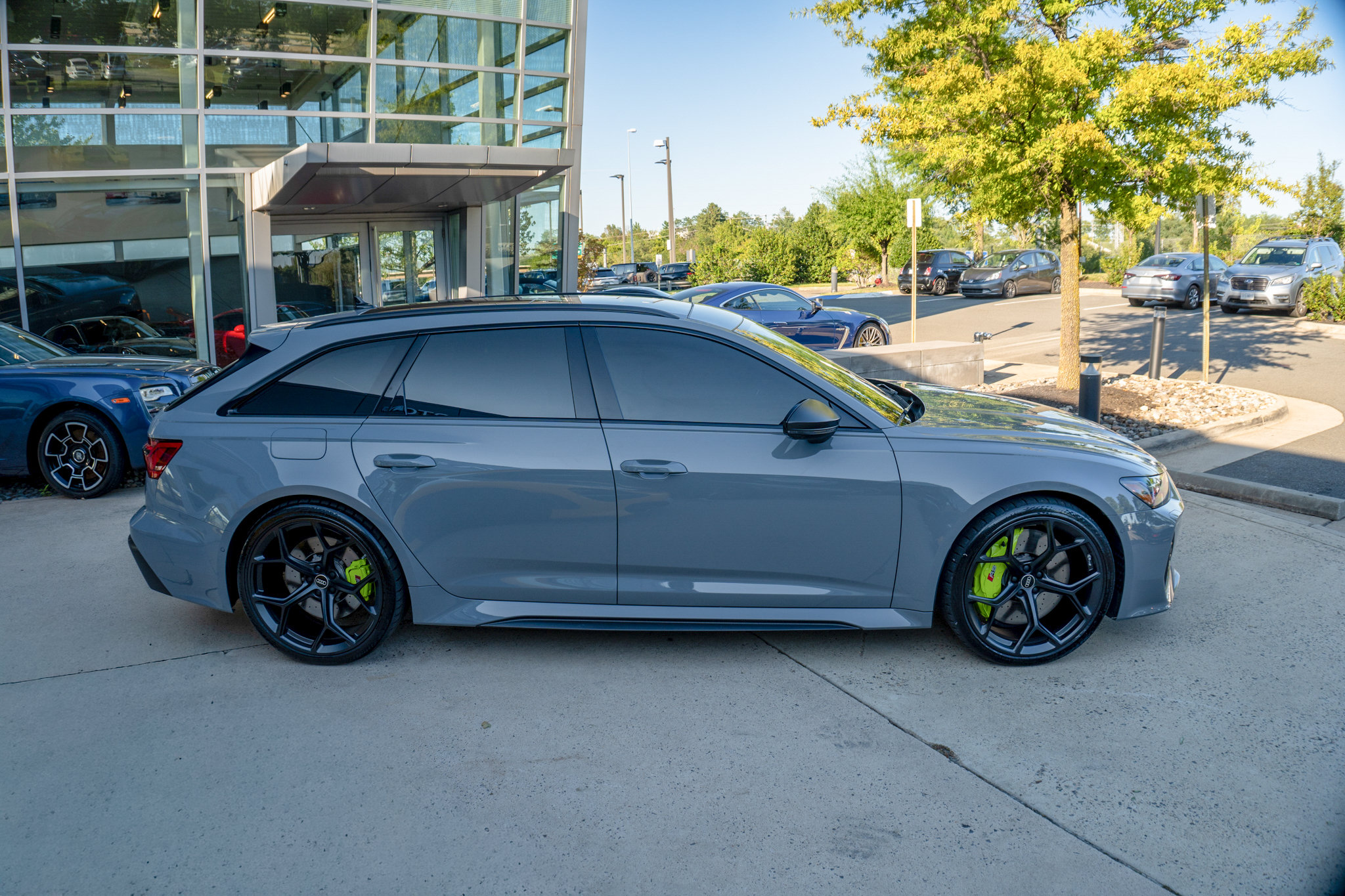 Used 2025 Audi RS 6 performance w/ Matte Carbon Package AWD/4WD image 7