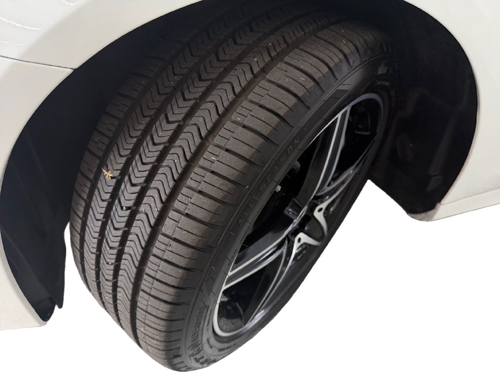 Used 2019 Mercedes-Benz E 450 4MATIC Sedan image 9