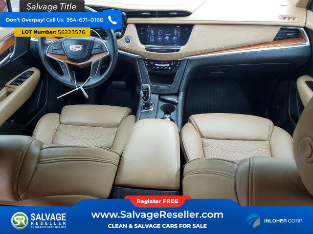 Used 2017 Cadillac XT5 Platinum w/ Driver Assist Package AWD/4WD image 11
