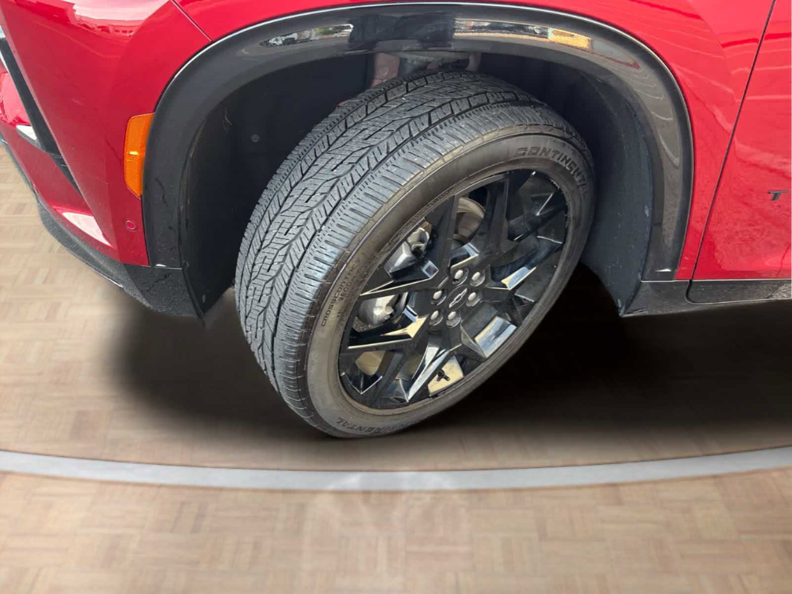 Used 2024 Chevrolet Traverse RS image 33