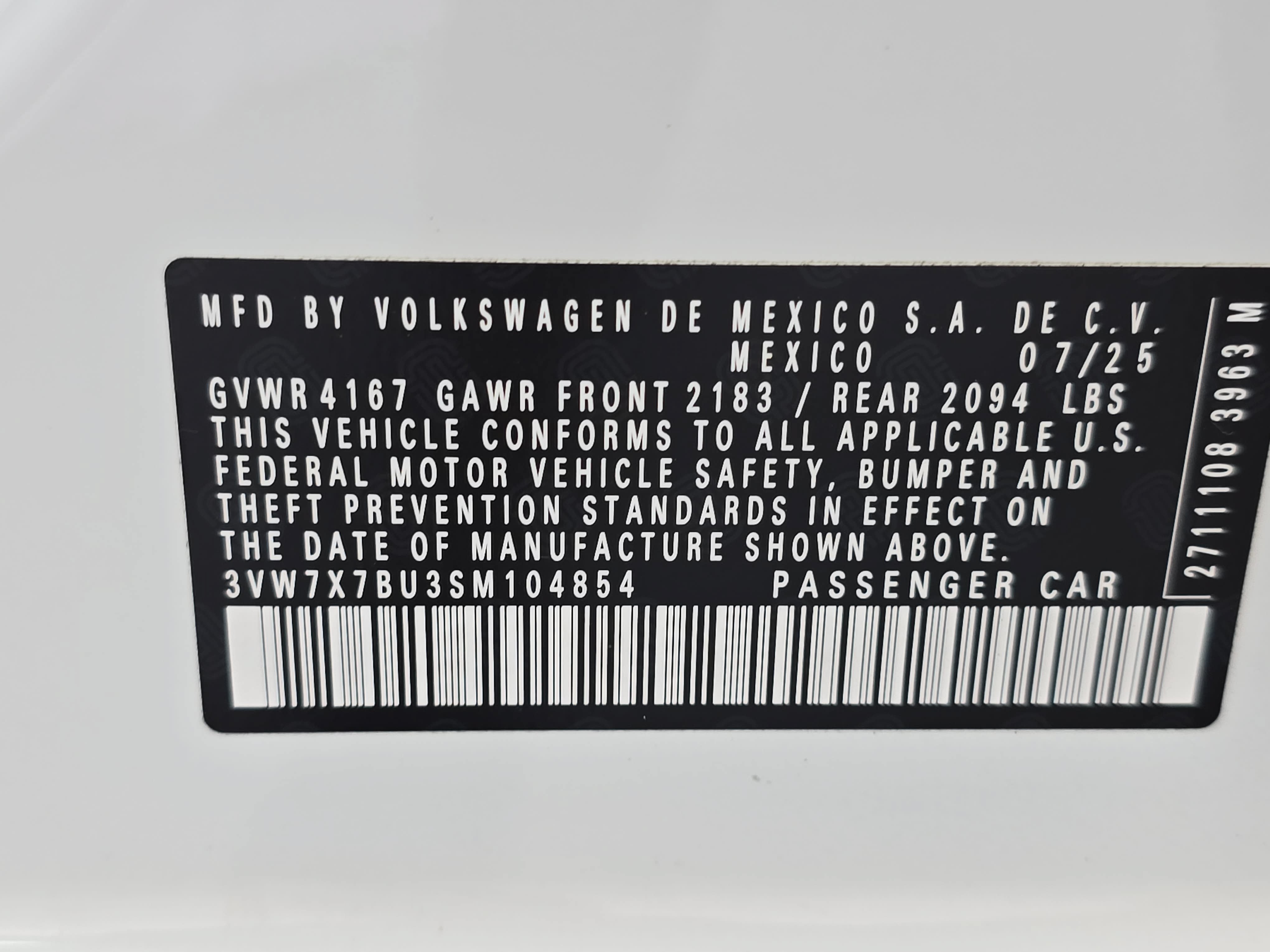 Certified 2025 Volkswagen Jetta SE w/ Sunroof Package FWD image 35