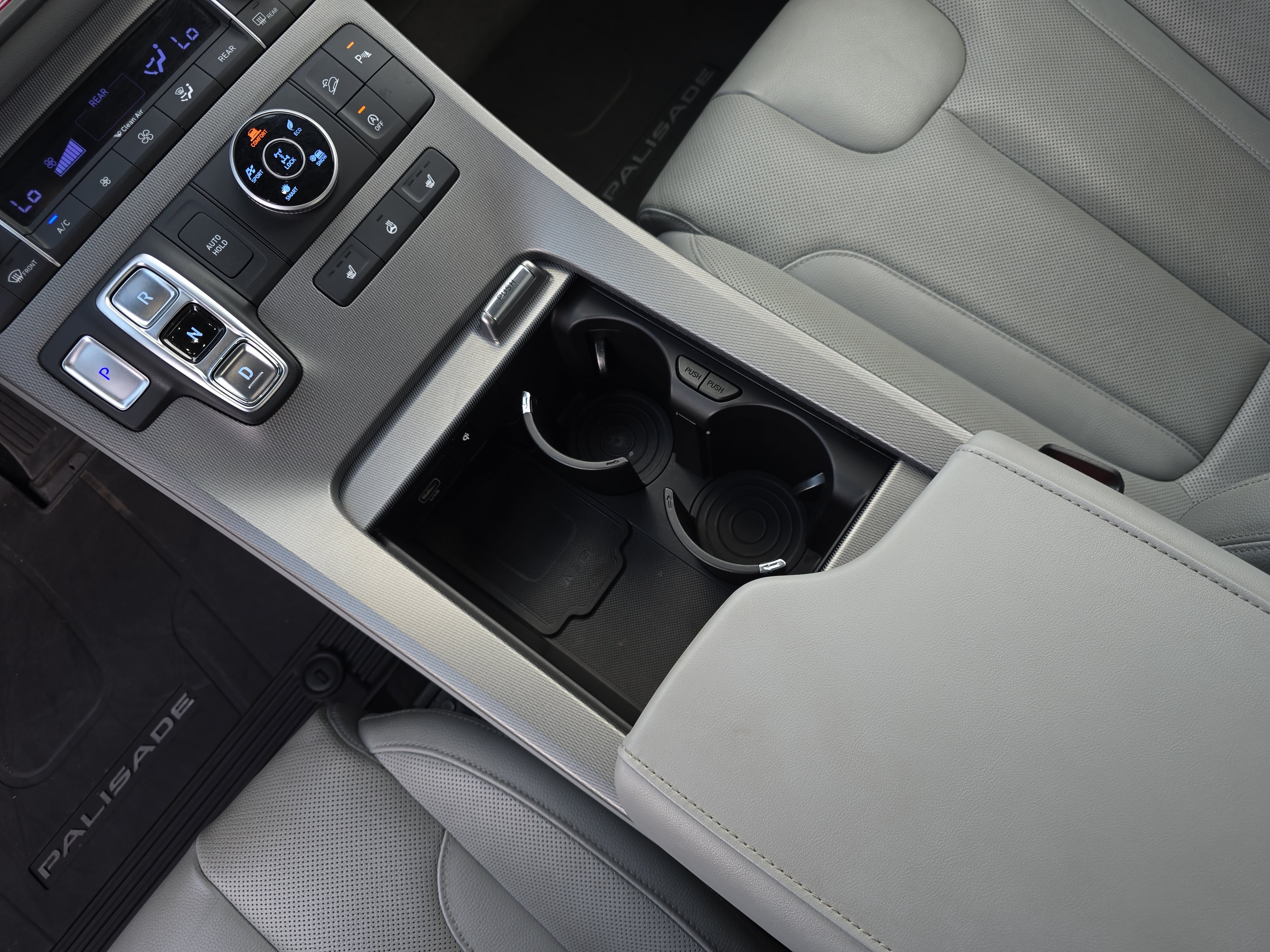 Used 2021 Hyundai Palisade SEL w/ Premium Package AWD/4WD image 28