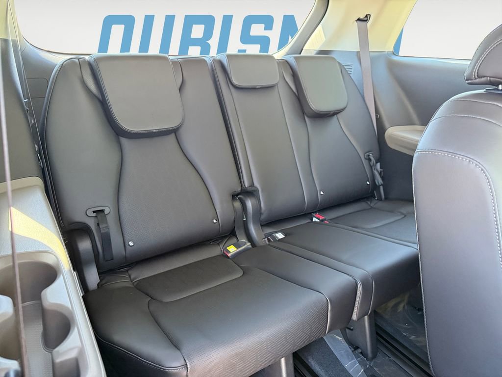 New 2026 Kia Carnival LXS image 16