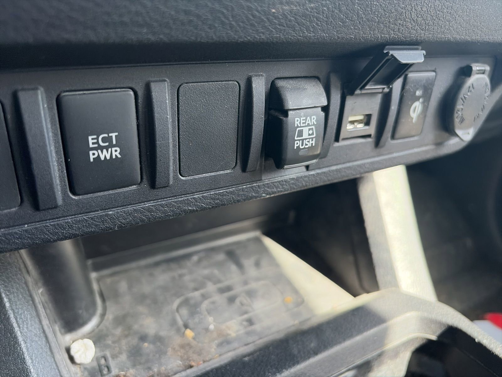 Used 2021 Toyota Tacoma TRD Sport image 16