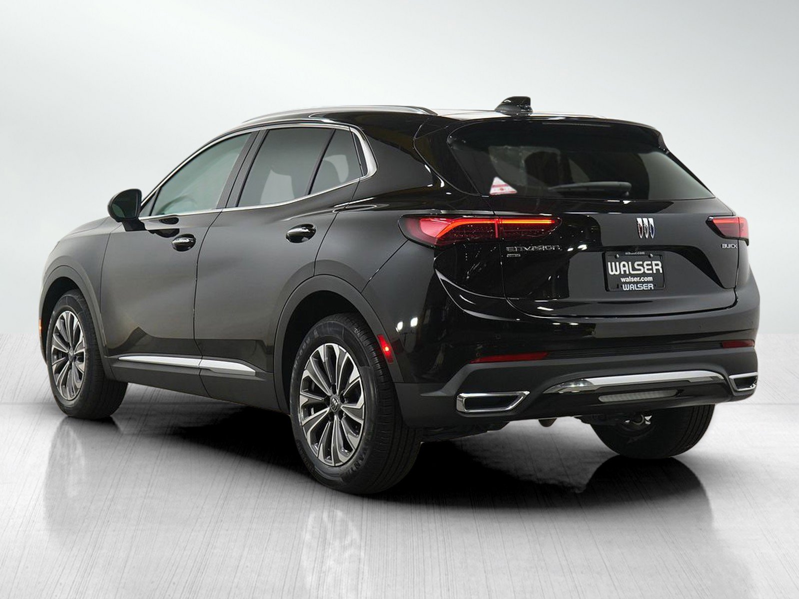 Used 2024 Buick Envision Preferred AWD/4WD image 3
