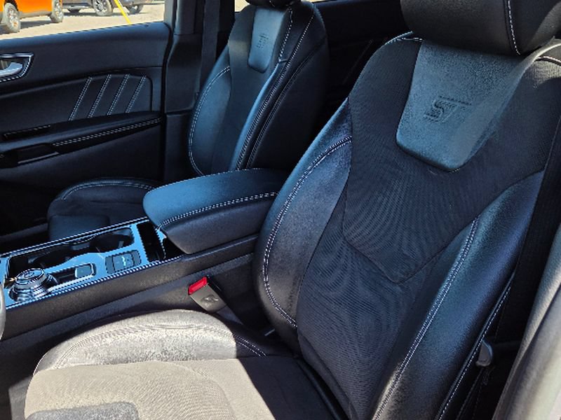 Used 2020 Ford Edge ST w/ Equipment Group 401A AWD/4WD image 23