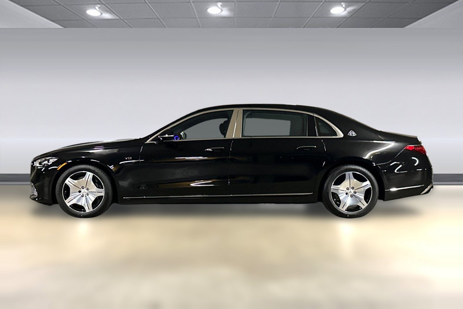 New 2026 Mercedes-Benz Maybach S 680 4MATIC image 2