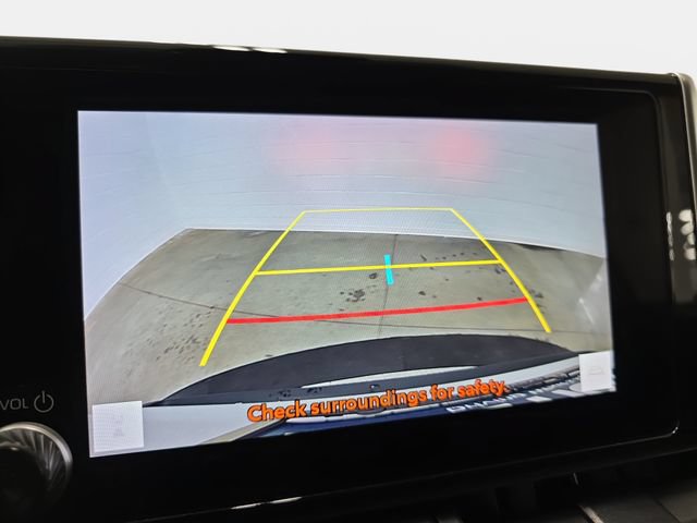 Used 2023 Toyota RAV4 XLE AWD/4WD image 20