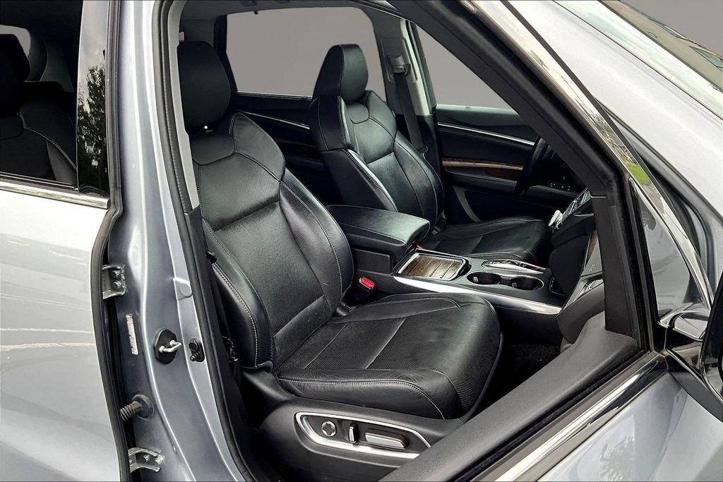 Used 2019 Acura MDX w/ Tech & Entertainment Pkg AWD/4WD image 27