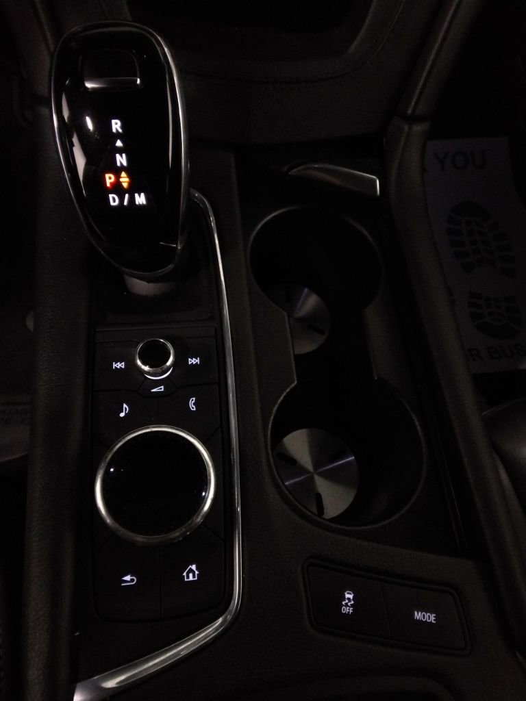 Used 2022 Cadillac XT6 Premium Luxury image 18