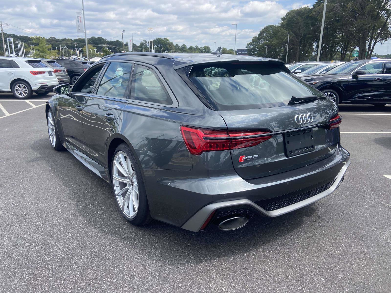 New 2026 Audi RS 6 performance image 7
