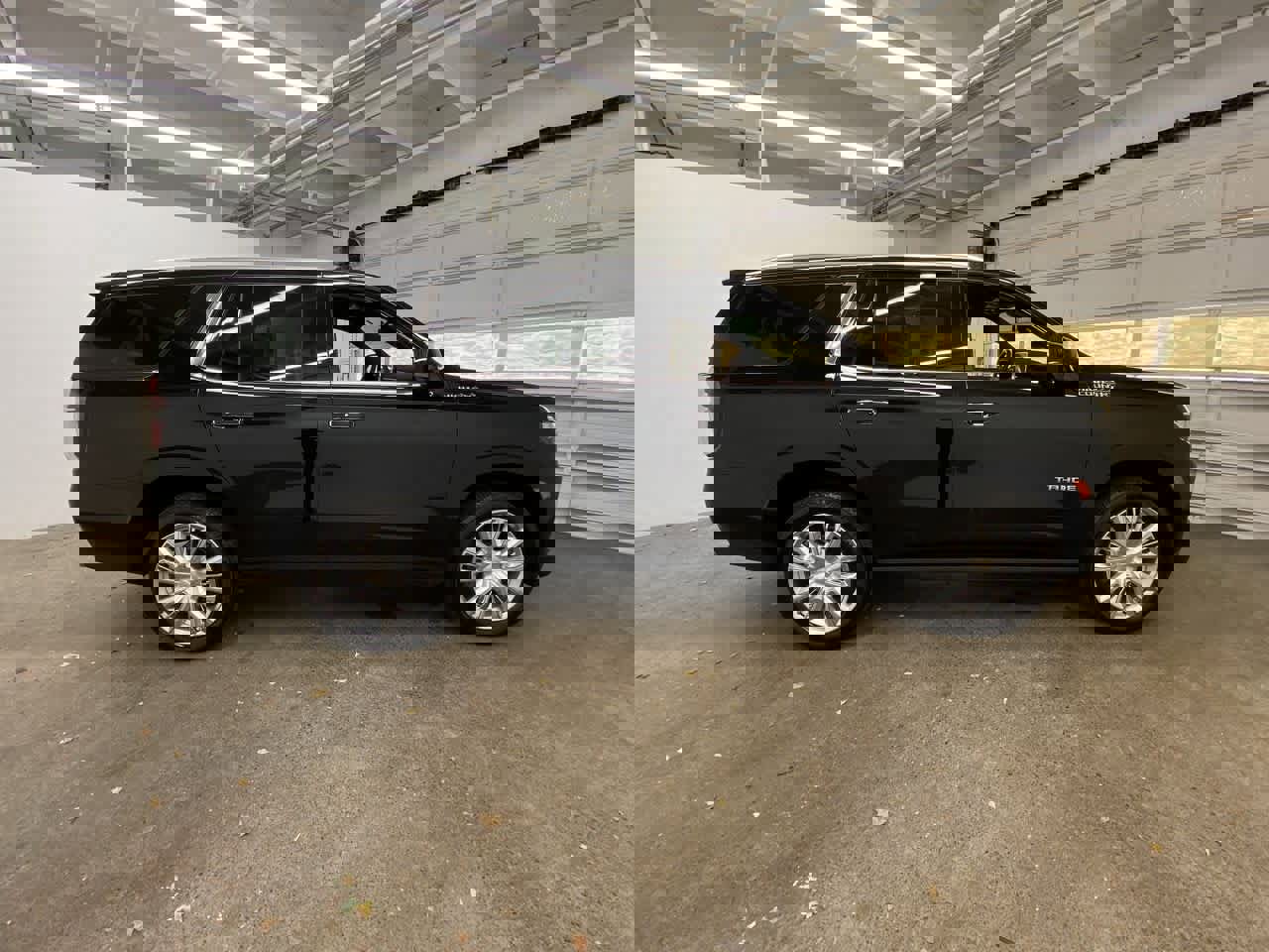 Used 2024 Chevrolet Tahoe High Country w/ Premium Package image 7