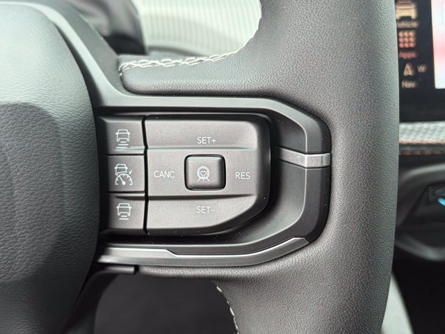 New 2026 Jeep Cherokee Limited AWD/4WD image 18