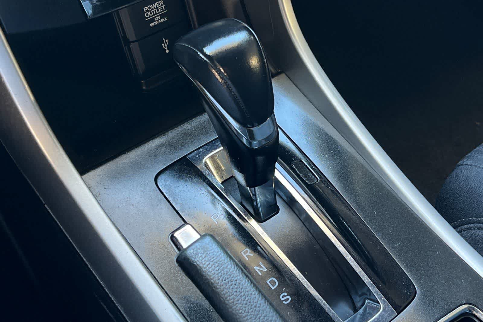 Used 2013 Honda Accord Sport image 25