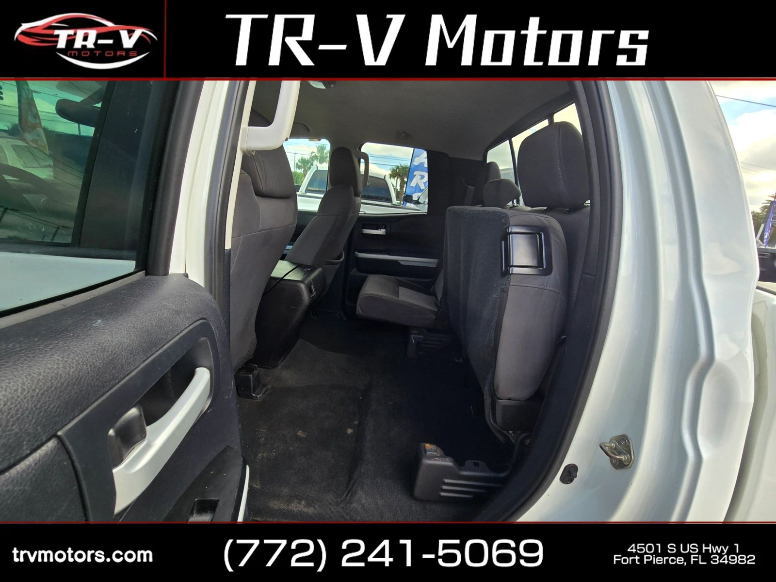 Used 2014 Toyota Tundra SR5 w/ SR5 Upgrade Package RWD image 14
