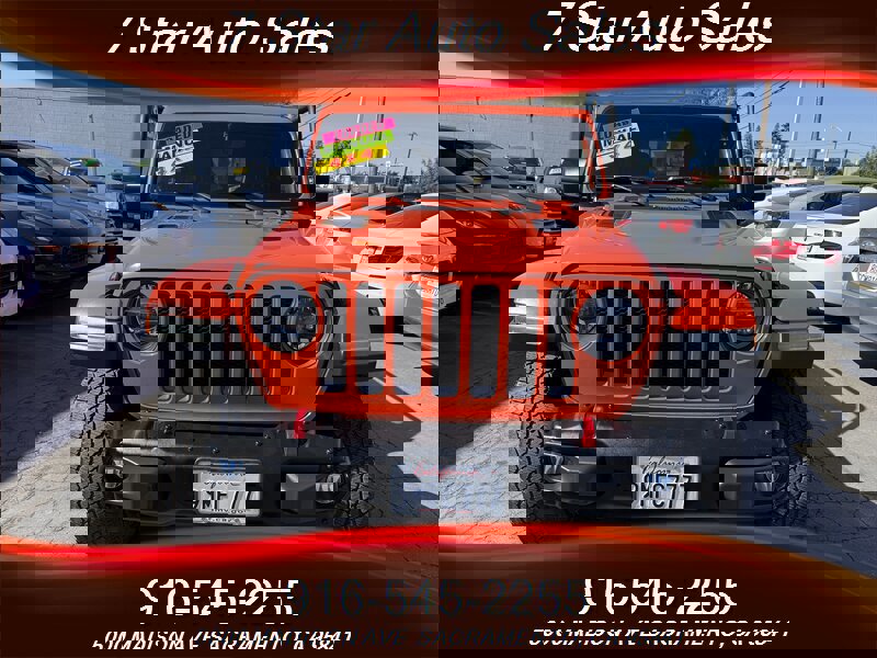 Used 2018 Jeep Wrangler Unlimited Rubicon w/ Dual Top Group image 2