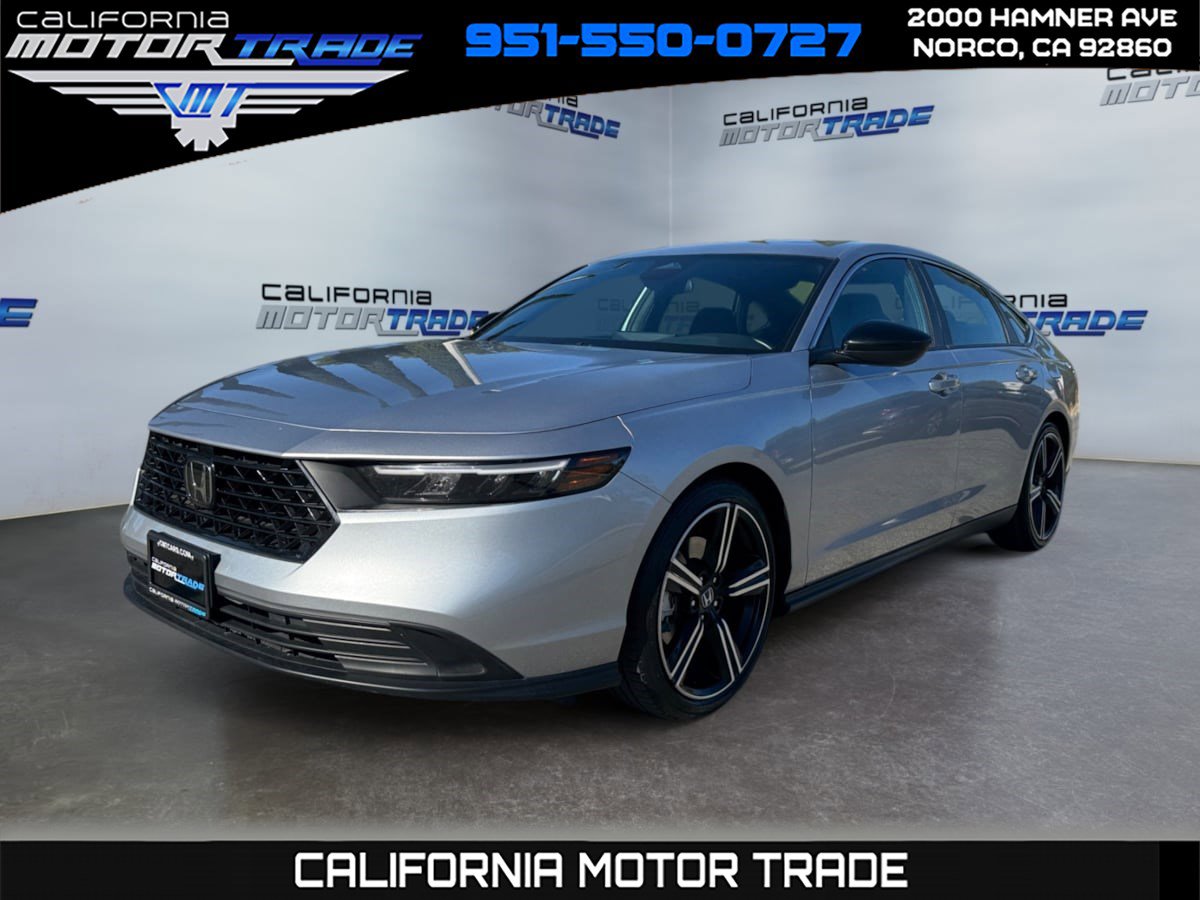 Used 2024 Honda Accord Sport image 1