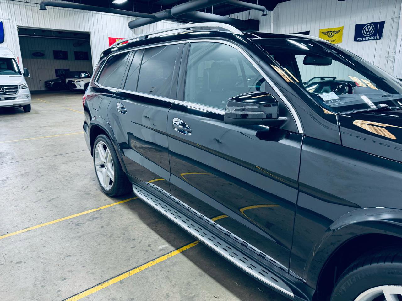 Used 2014 Mercedes-Benz GL 550 4MATIC image 20