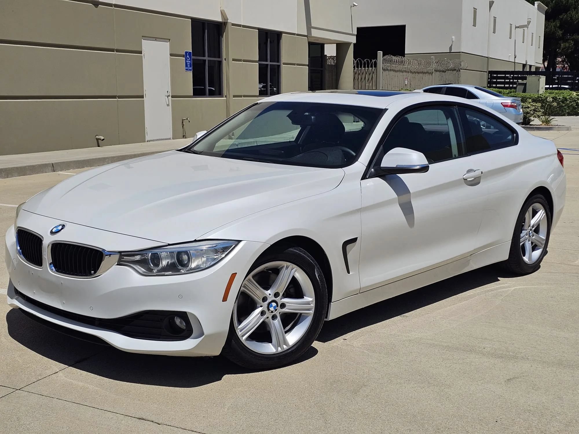 Used 2015 BMW 428i Coupe RWD image 1