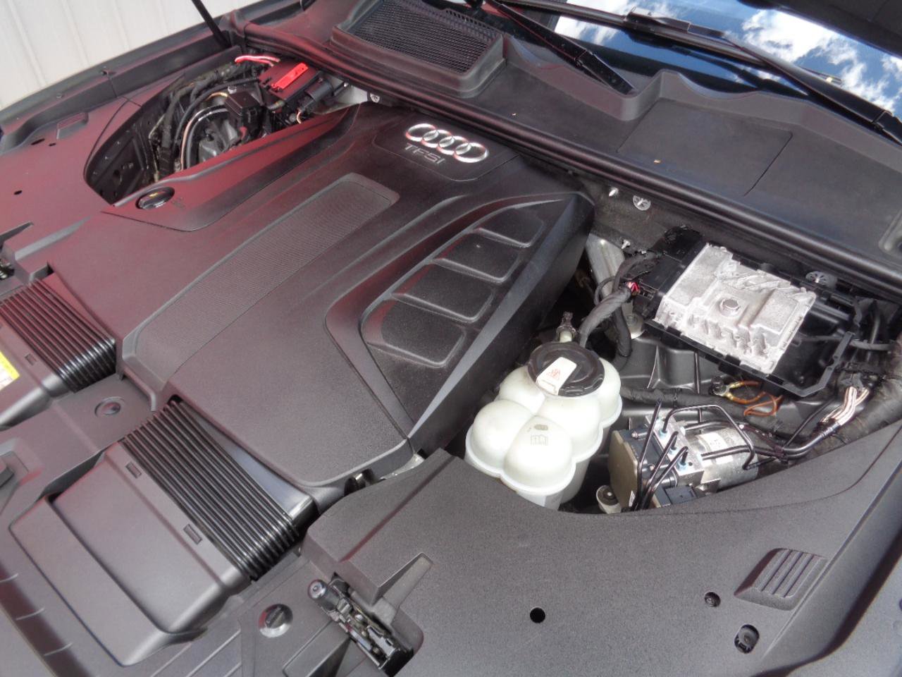 Used 2018 Audi Q7 2.0T Premium Plus AWD/4WD image 3