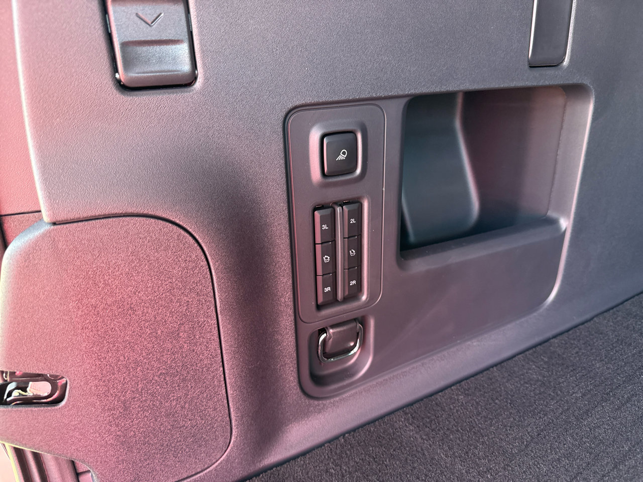 New 2025 Ford Expedition Max Platinum image 17