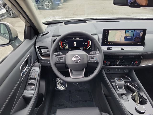 Used 2026 Nissan Rogue Platinum w/ Platinum Premium Package image 22