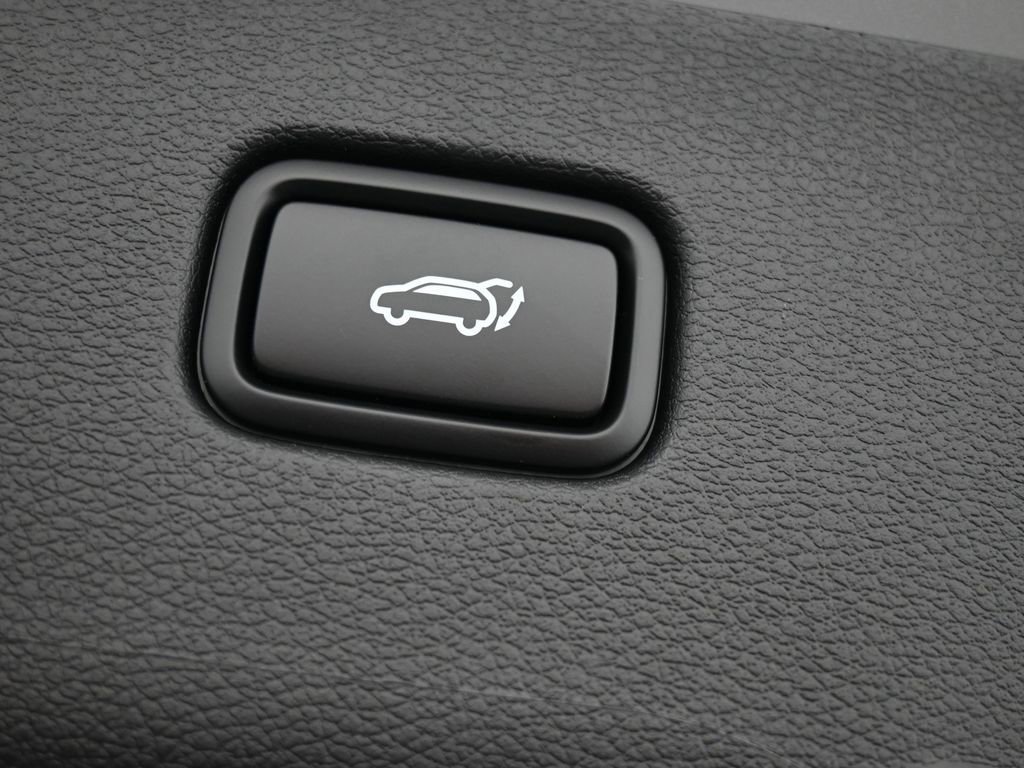 Used 2026 Kia Sportage EX w/ EX Panorama Roof Package image 24