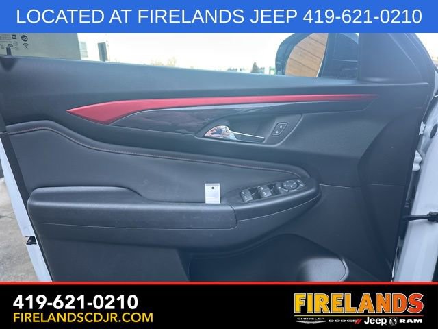 Used 2024 Chevrolet TrailBlazer RS w/ Driver Confidence Package image 20