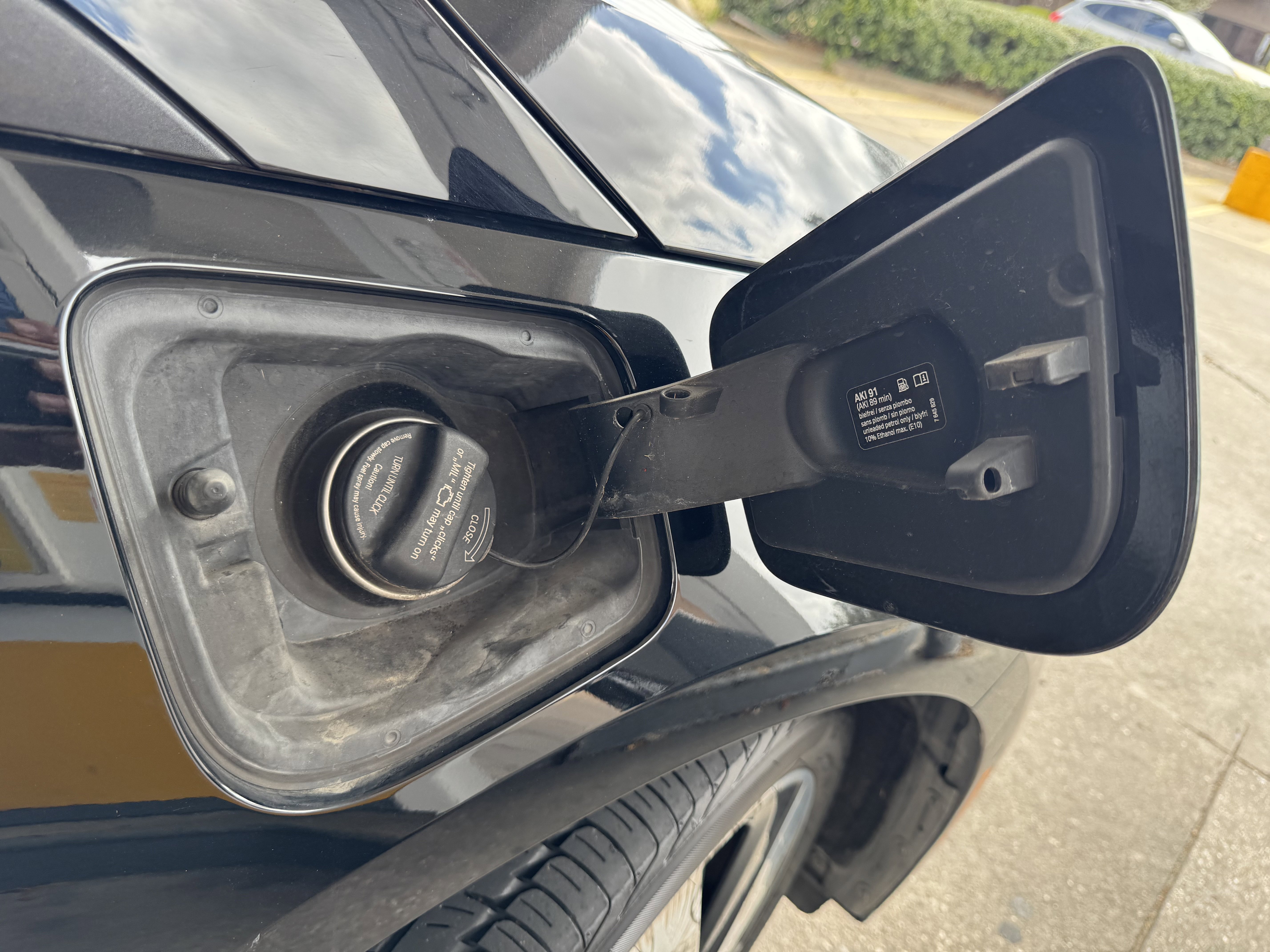 Used 2017 BMW i3 w/ Range Extender image 25