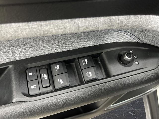 Used 2022 Jeep Compass Latitude image 25