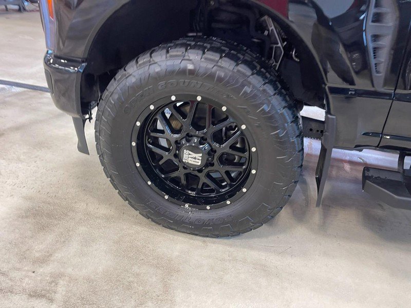 Used 2023 Ford F250 Lariat w/ Lariat Ultimate Package image 6