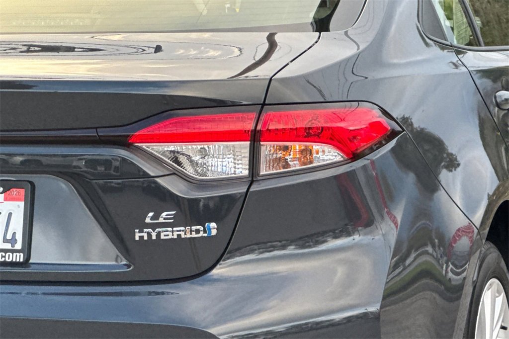 Certified 2024 Toyota Corolla LE image 25