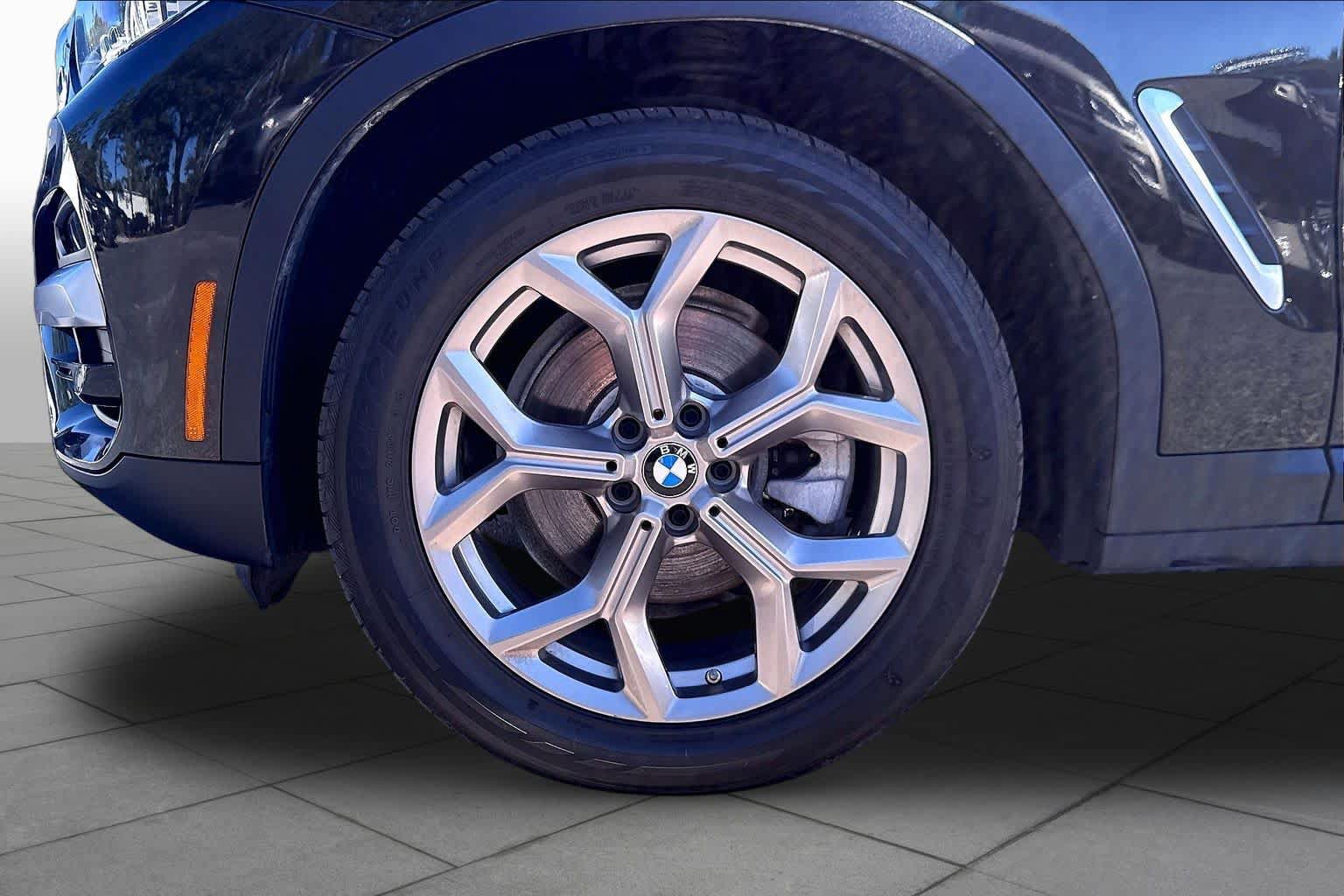 Used 2020 BMW X3 xDrive30i w/ Premium Package AWD/4WD image 10