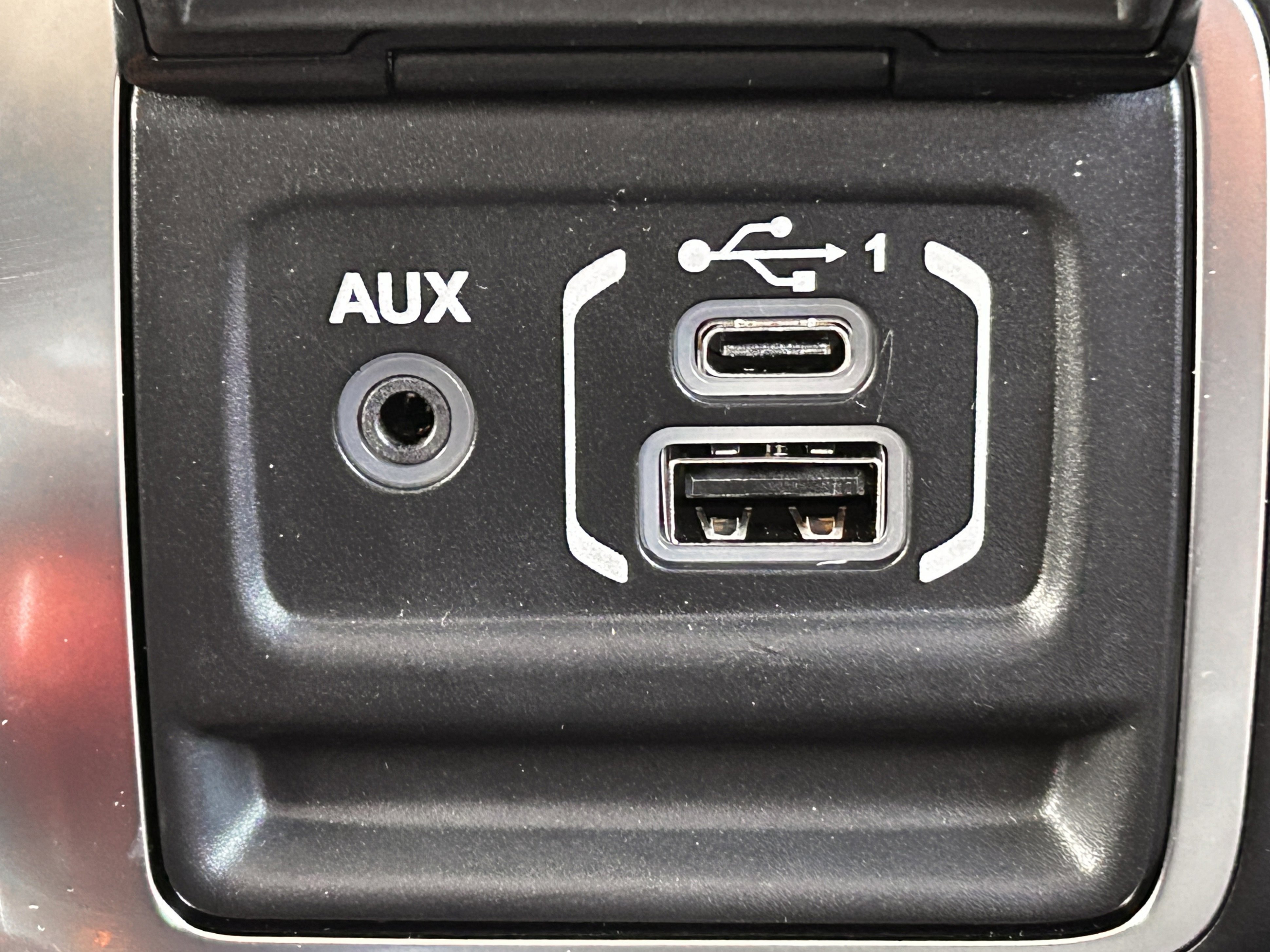 Certified 2025 Jeep Wrangler Sport AWD/4WD image 16