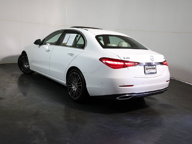 Used 2025 Mercedes-Benz C 300 4MATIC Sedan image 2