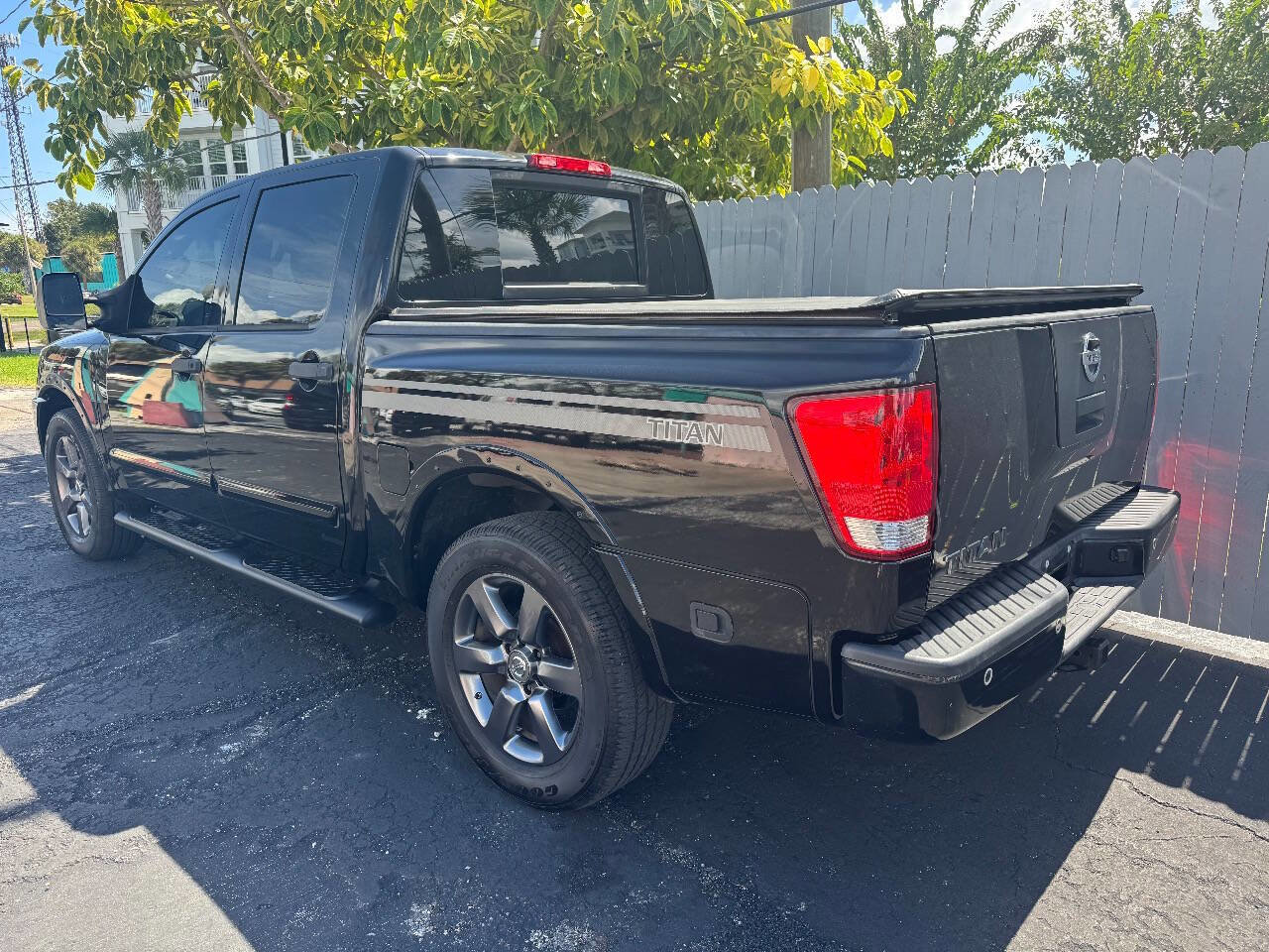 Used 2012 Nissan Titan SV w/ Sport Appearance Pkg image 15