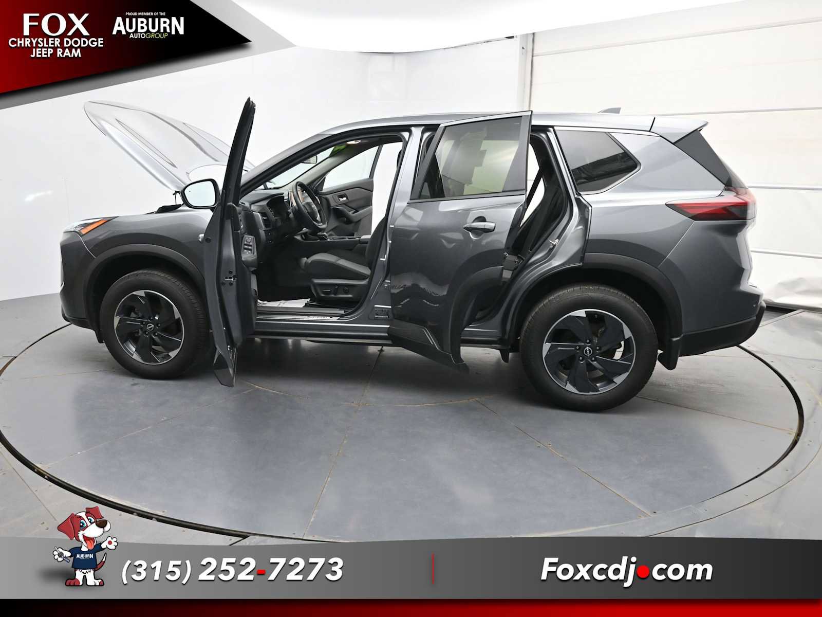 Used 2025 Nissan Rogue SV AWD/4WD image 38