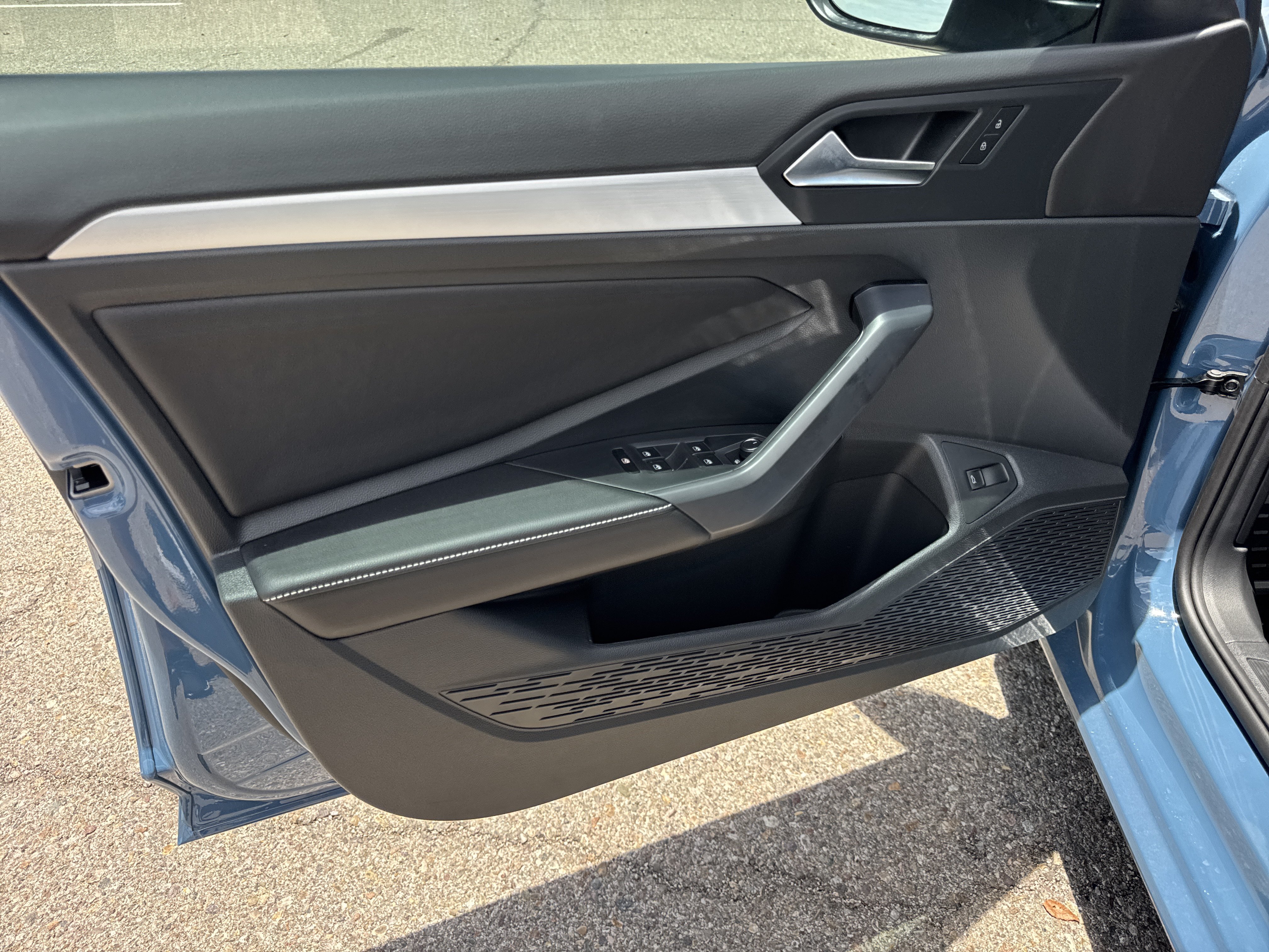 New 2026 Volkswagen Jetta Sport FWD image 10