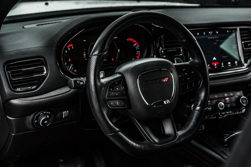 Used 2022 Dodge Durango R/T w/ Tow 'N Go Group AWD/4WD image 25