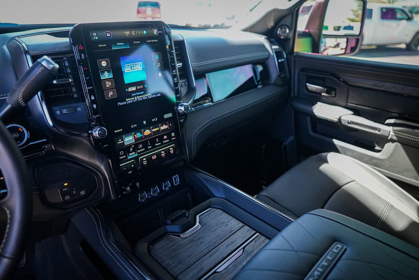 Used 2026 RAM 3500 Limited image 22