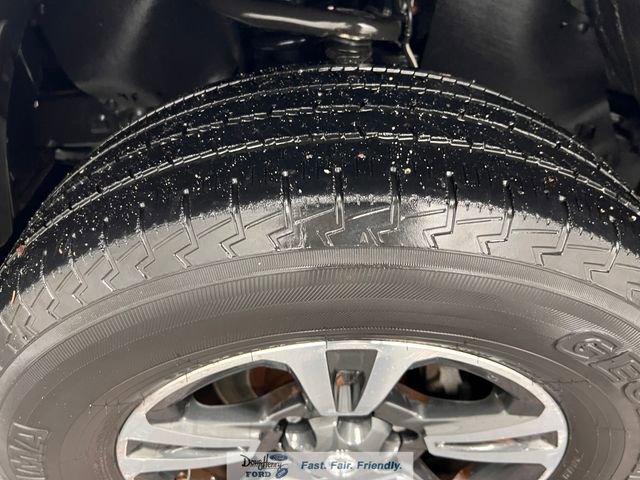 Used 2019 Toyota Tacoma TRD Sport w/ Technology Package AWD/4WD image 18