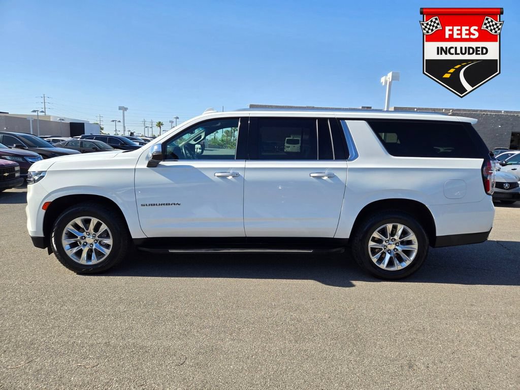 Used 2023 Chevrolet Suburban Premier RWD image 3