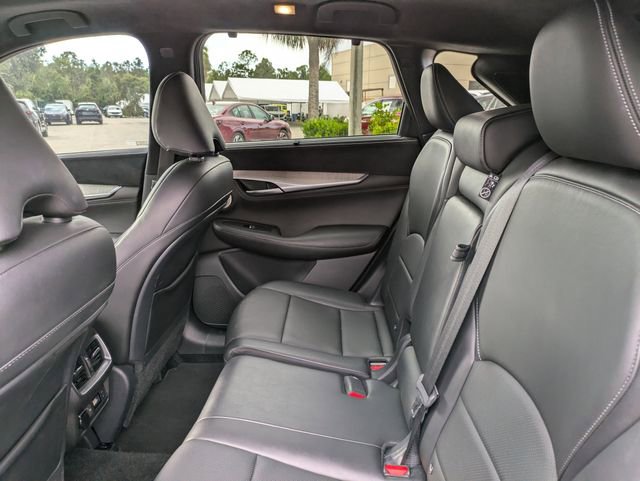 Used 2021 INFINITI QX50 Autograph image 16