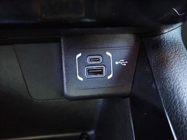 Used 2023 Jeep Compass Limited AWD/4WD image 18